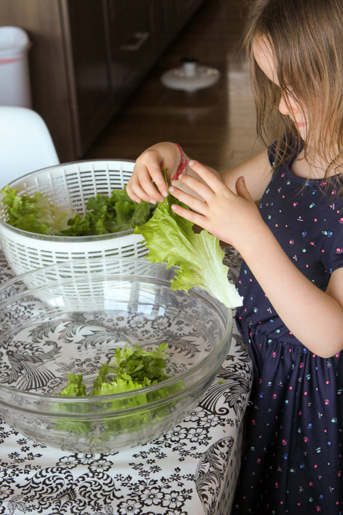 Neatly separate your plant-based toppings with our convenient